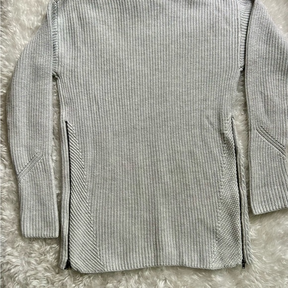 CABI DEEP V ZIP SIDE RIBBED SWEATER GRAY CLOUD XS - Picture 12 of 16